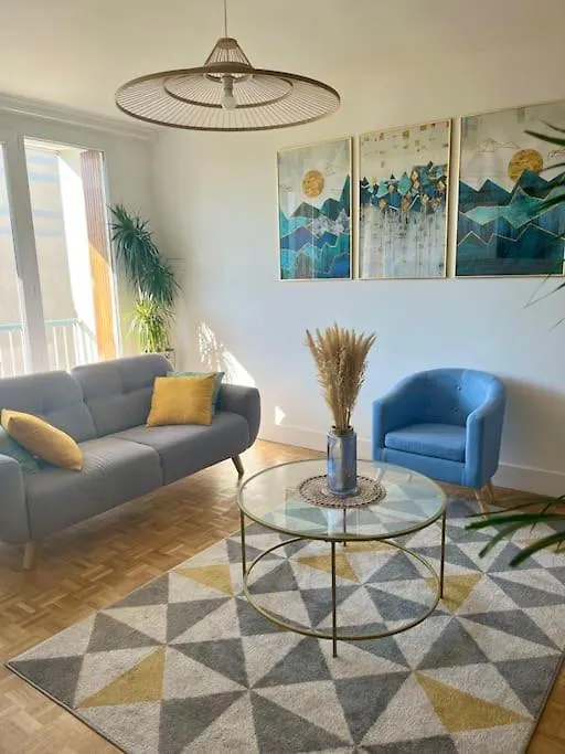 Homestay Chambre Privee Dans Un Appartement Partage Villeurbanne